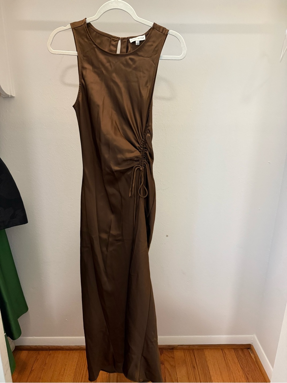 Moon River Brown Midi Dress with Side Ruched Detail